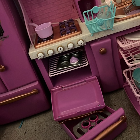 Pink Toy Kitchen Set - Picture 10 of 11